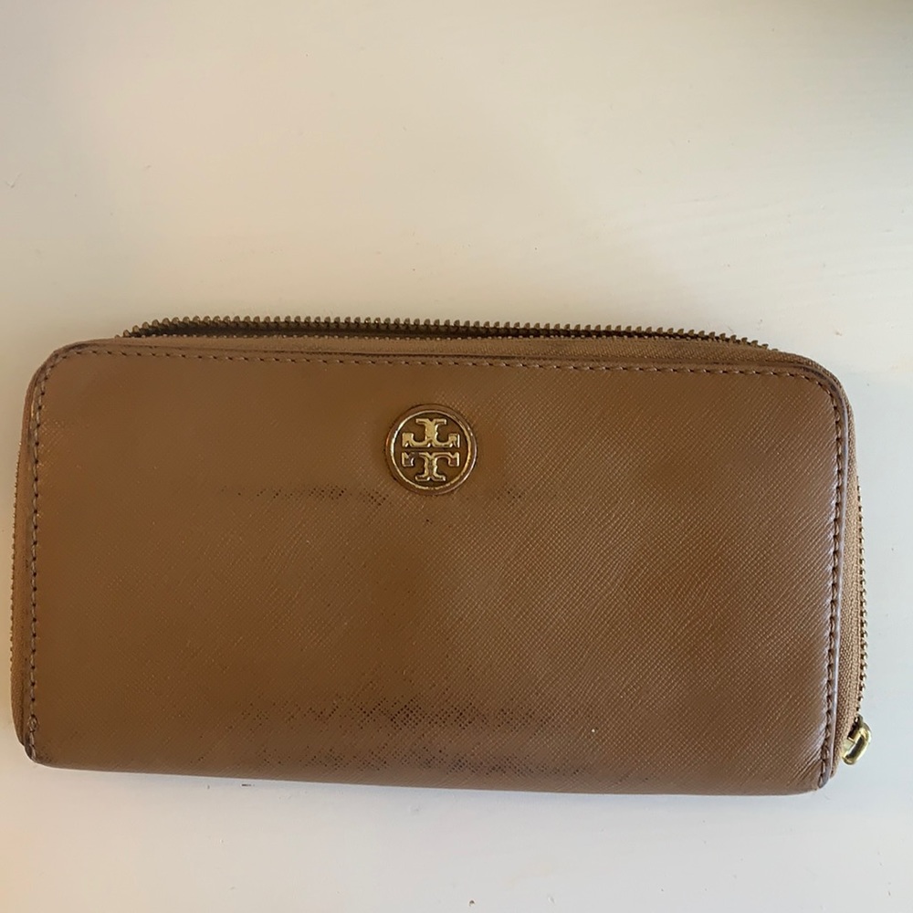 Tan Tory Burch Wallet